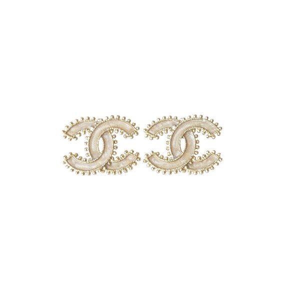 Chanel CC Enamel Dots Piercing Earrings Beige Gold - Picture 1 of 1